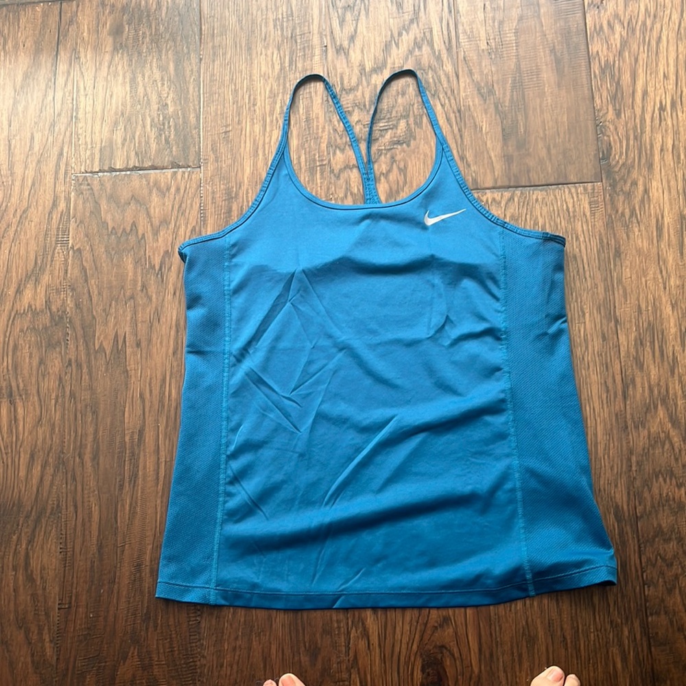 Nike dri-fit activewear top